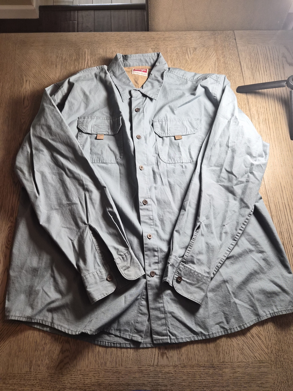 Wrangler Light Gray Long-Sleeve Button-Up Work Shirt